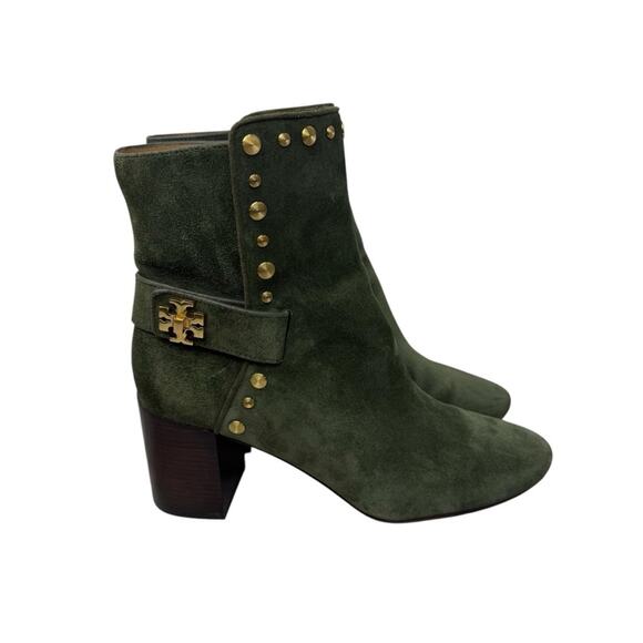TORY BURCH Sz 9 KIRA 70 MM Olive Green Suede Ankle Boots Gold Studs Block Heel - Picture 1 of 15